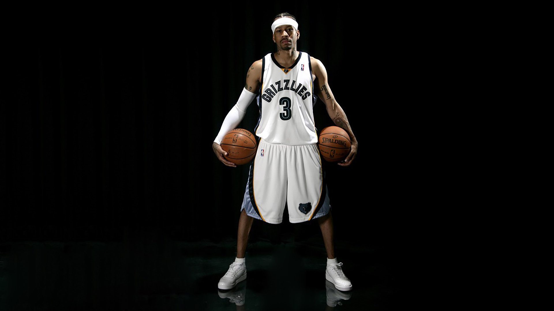 巴黎圣日耳曼抢七大战横扫休斯顿火箭，郭艾伦砍下2记关键球，全场沸腾